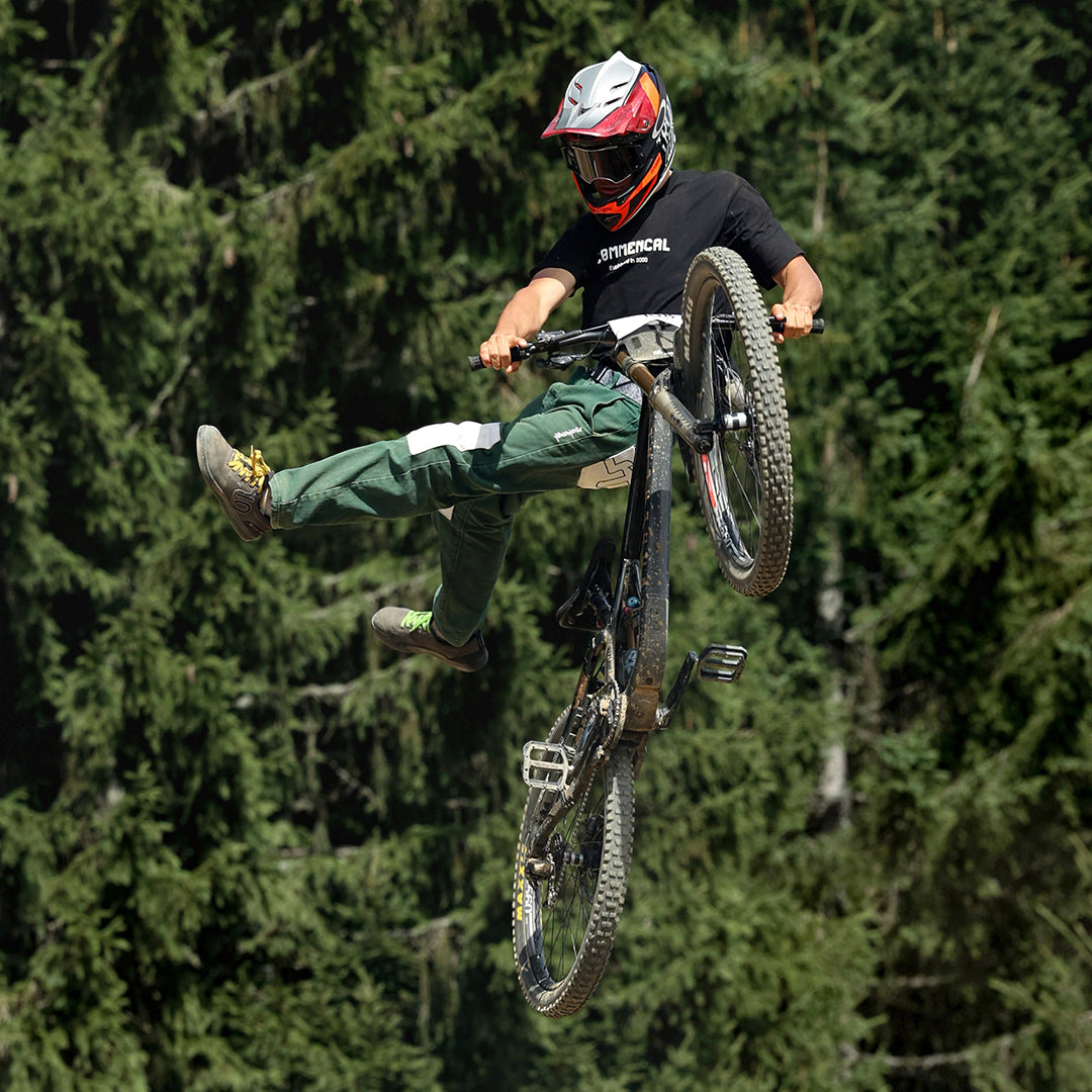 Mountain bike photographs on Instagram